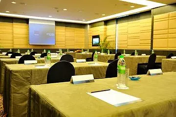 ****  Hotel The Klagan Regency 1Borneo à Kota Kinabalu Malaisie